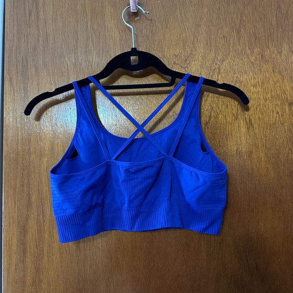 Women’s Best Workout Set - Picture 5 of 8